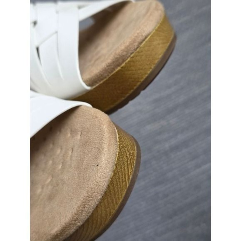Easy Works Rosanna Sandals 10 White Woven Wedge Slip Resistant Comfort Clogs - Picture 8 of 12